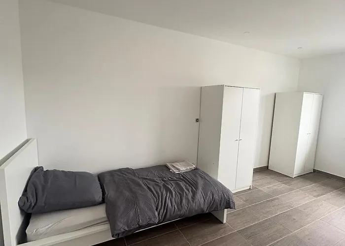 Fully Furnished In & Quiet